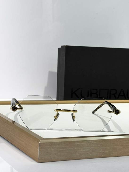 Picture of Kuboraum Sunglasses _SKUfw70683274fw
